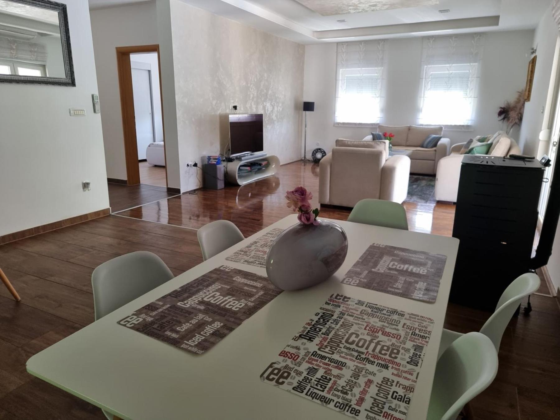 Villa Aleksandra 루브스키 외부 사진